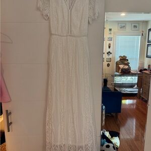 Elegant White Lace Dress